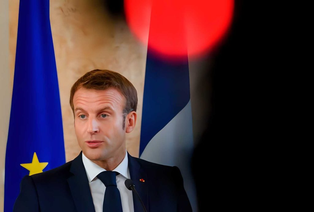 Francia accusa gruppo di hacker russi: il GRU dietro agli attacchi alla campagna di Macron del 2017