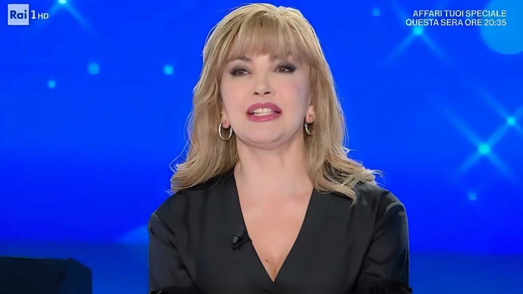 Milly Carlucci a Domenica In: La famiglia è il mio rifugio grazie a mio marito e ai nonni