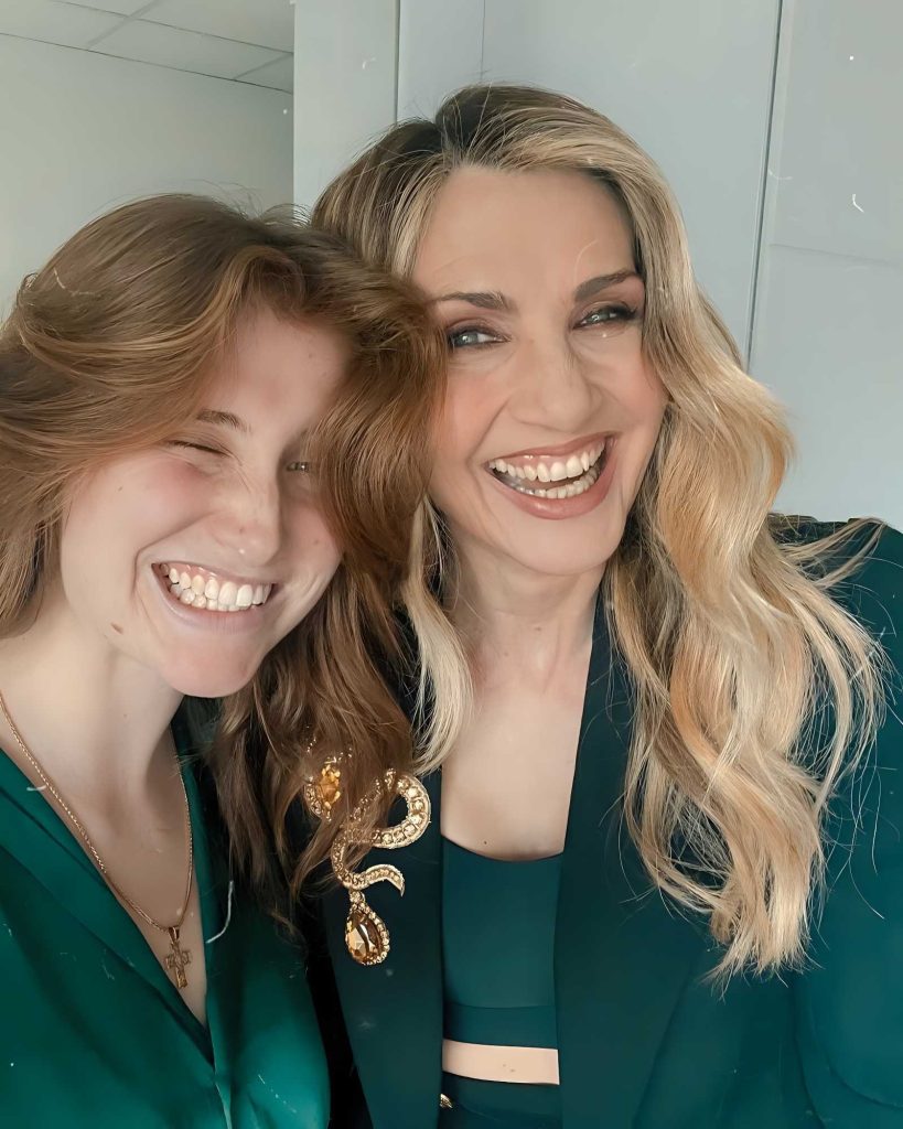 Chiara Capitta e il commento lesbica: ironia e risposta su Instagram