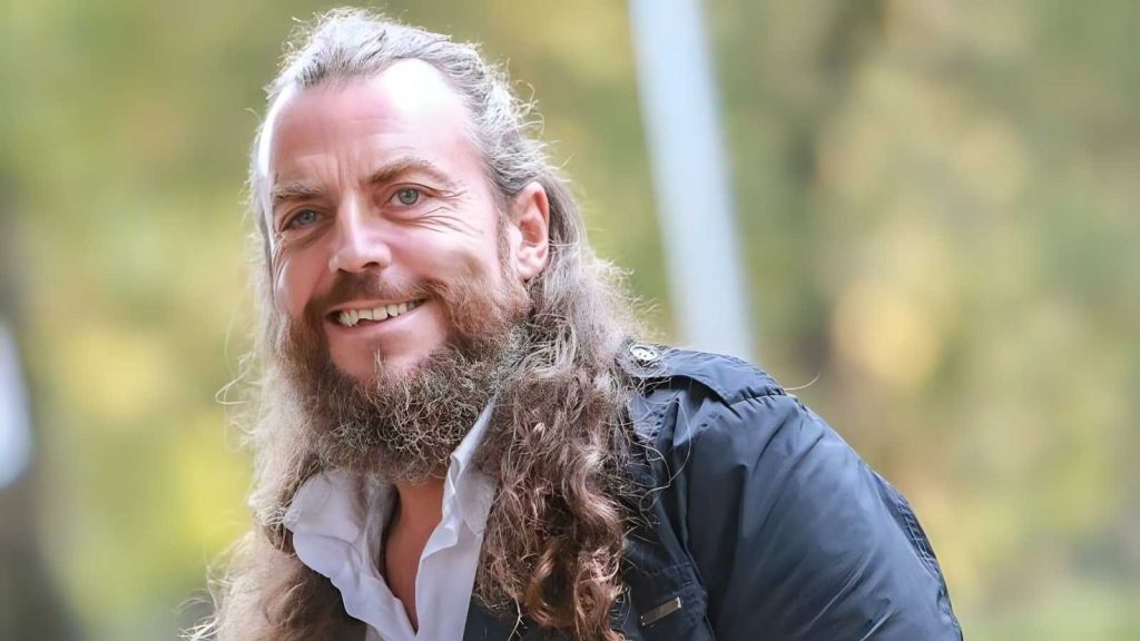 Mirko Frezza: una vita da criminale a eroe della comunità e del piccolo schermo