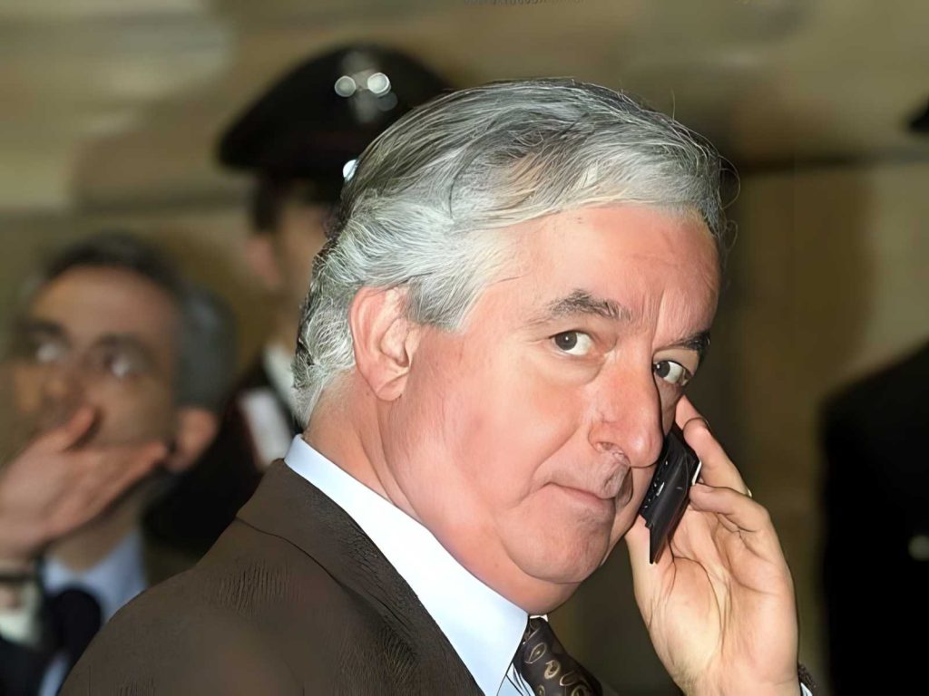Loggia massonica segreta e stragi di mafia: indagini su Tinebra e l’agenda rossa di Borsellino
