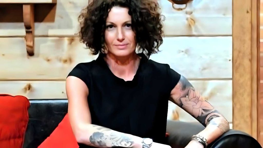 Cristina Plevani risponde alle critiche social: uno scambio al vetriolo con una follower su Instagram