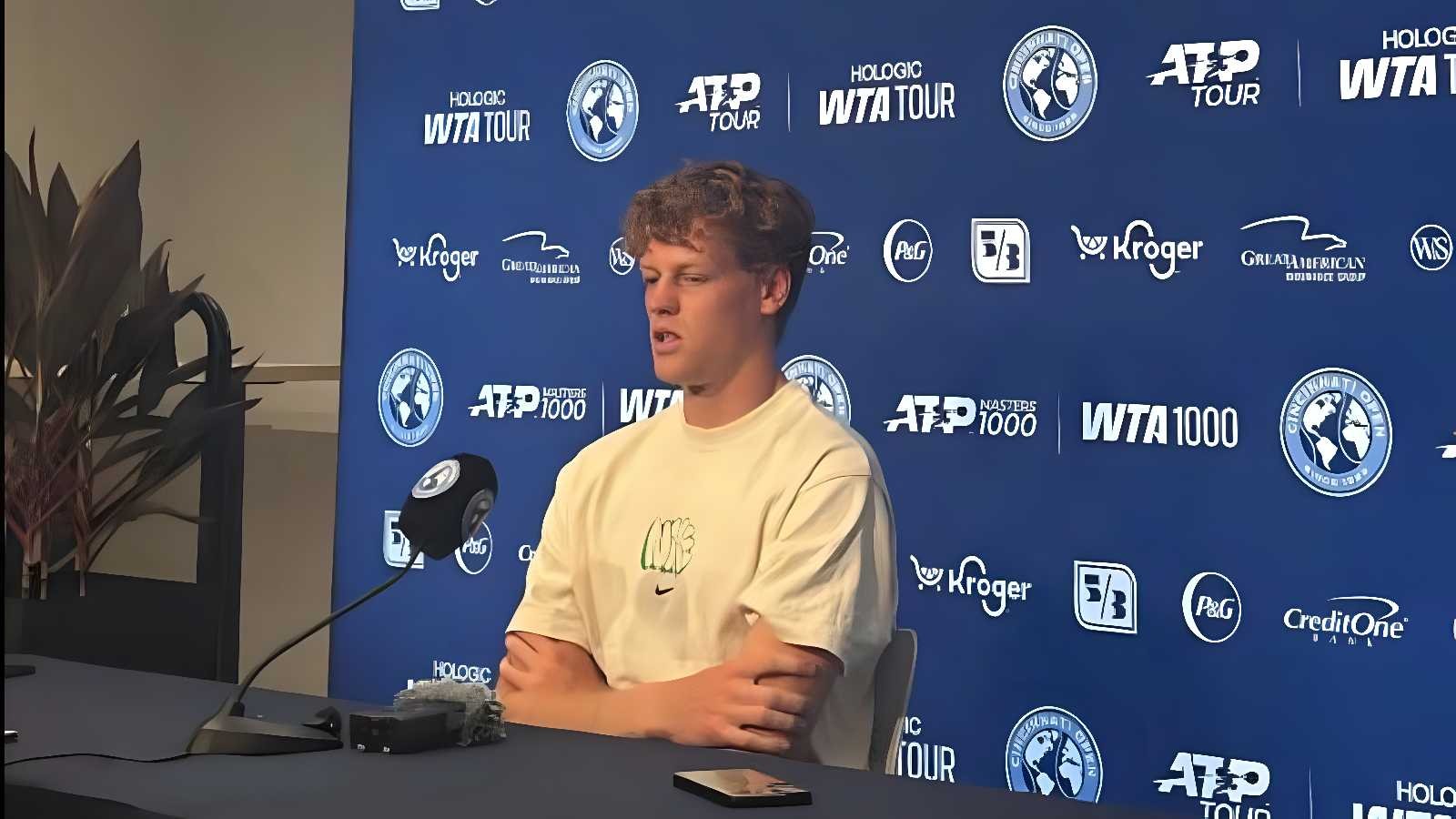 Sinner in America: un ritorno spensierato dopo il trionfo a Wimbledon