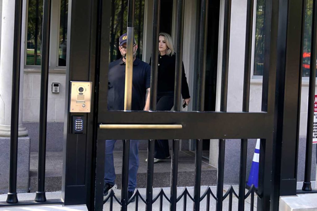 Trump nega l’accesso alla Casa Bianca a giornalisti di CNN, Politico e MSNNOW