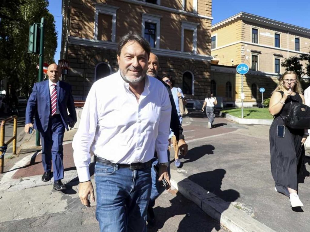 Ranuccio risponde alla Rai dopo la sospensione e il clima di tensione nella redazione